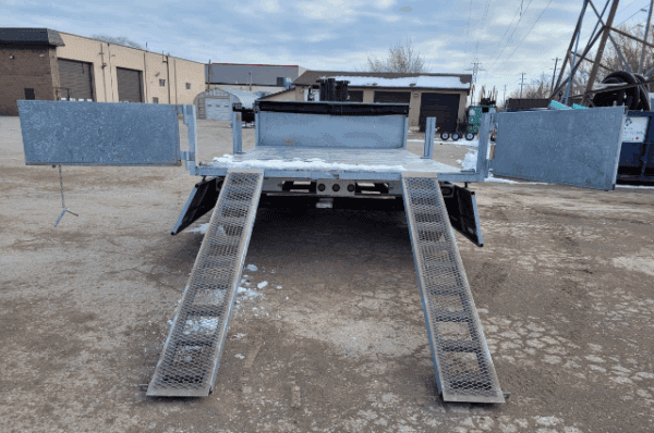HEAVY DUTY DUMP TRAILER - 96″ x 14′ - 10 Ton - Tri Axel - Deckover - Image 4
